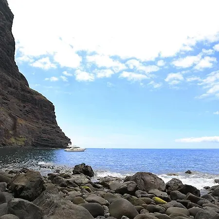 Gigantes Amazing Sea View Wifi Pool Parking شقة