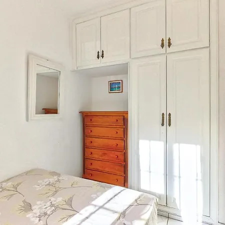 Gigantes Amazing Sea View Wifi Pool Parking شقة *