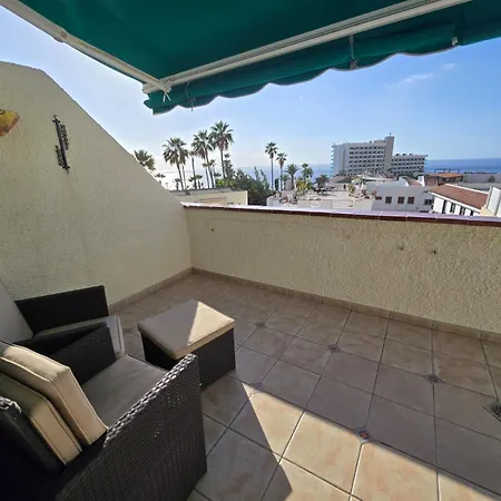 Gigantes Amazing Sea View Wifi Pool Parking شقة