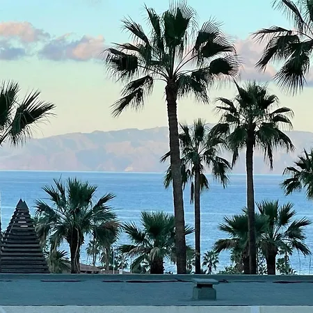 Апартаменты Gigantes Amazing Sea View Wifi Pool Parking Акантиладо-де-Лос-Хигантес